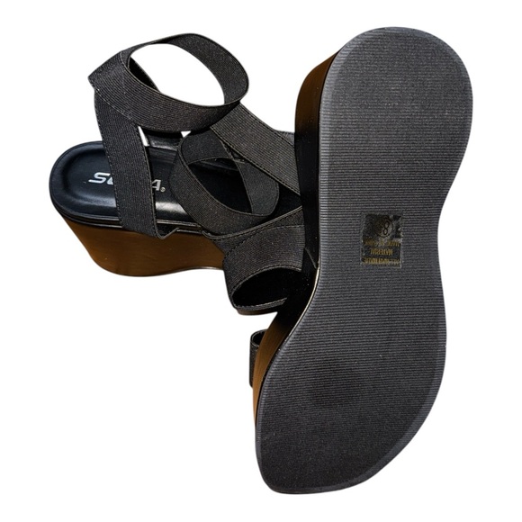 Soda Black Chunky Platform Shoes with Modern Straps - Picture 4 of 4